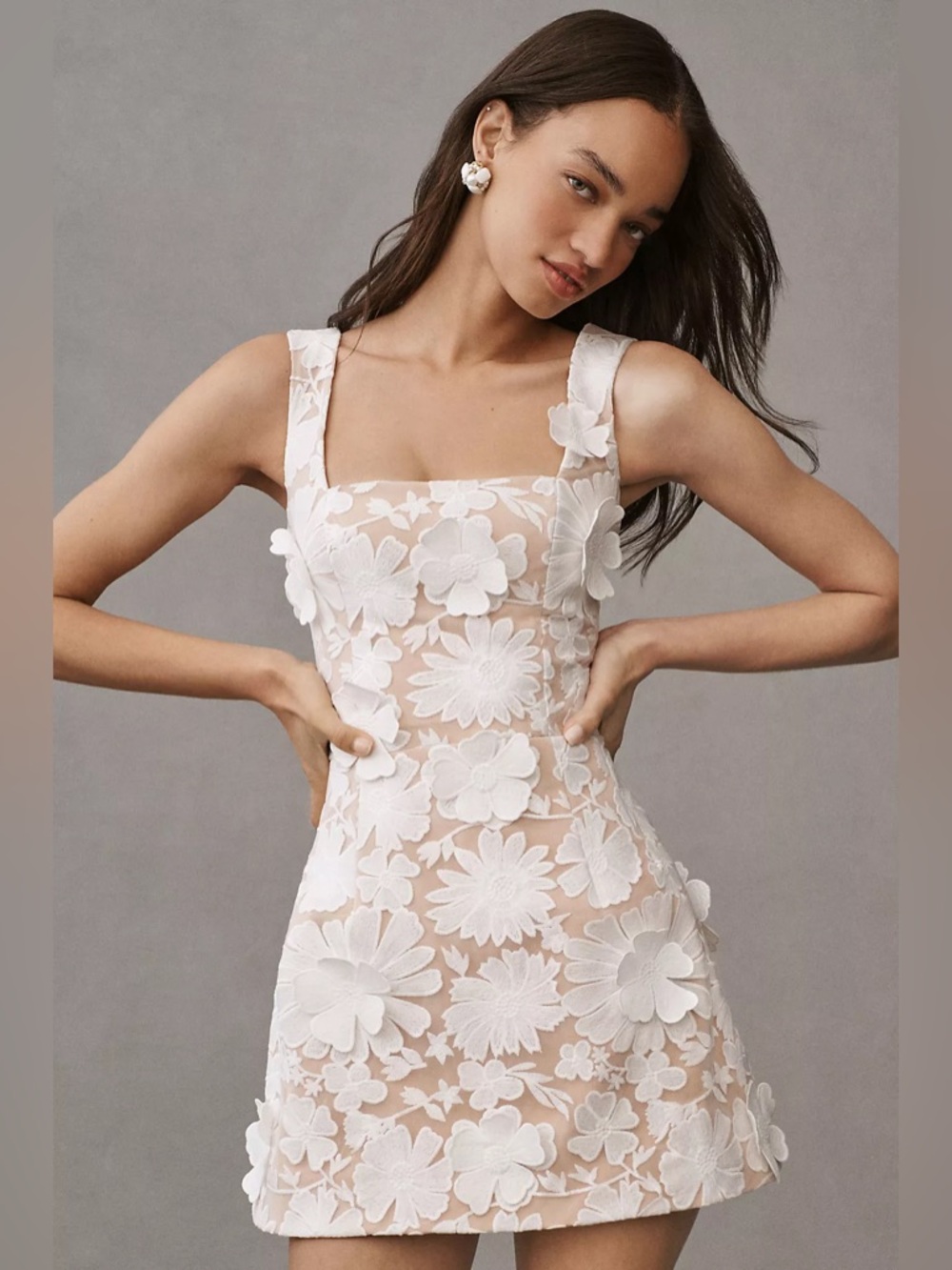 Helsi
Belen Sleeveless Square-Neck Mini Dress